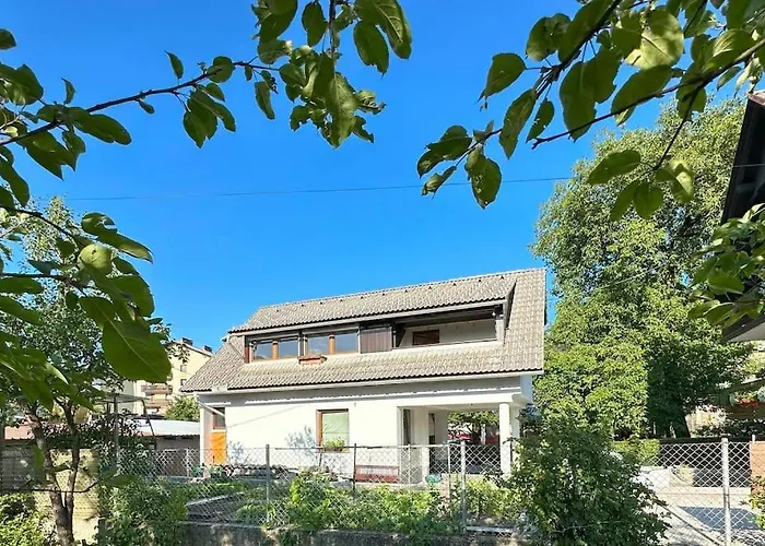 Apartment Pirnat